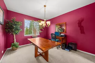 883 Prairie Crossing Dr, Yorkville, IL 60560 - Photo 7