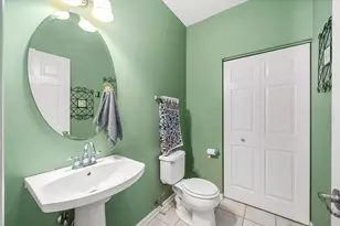 883 Prairie Crossing Dr, Yorkville, IL 60560 - Photo 15