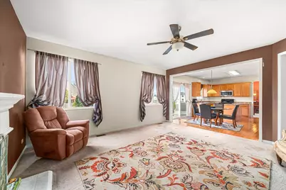 883 Prairie Crossing Drive, Yorkville, IL 60560 - Photo 13