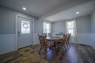 302 S Prairie Ave, Polo, IL 61064 - Photo 3