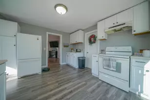 302 S Prairie Ave, Polo, IL 61064 - Photo 11