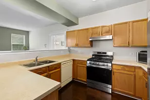 1896 Sedgegrass Trail, Aurora, IL 60504 - Photo 7