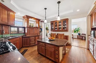 5555 N Sheridan Rd, Chicago, IL 60640 - Photo 9