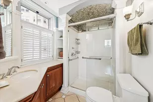 5555 N Sheridan Rd, Chicago, IL 60640 - Photo 13