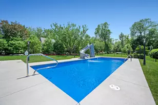 254 E South St, Elmhurst, IL 60126 - Photo 77