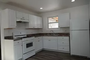 17563 Western Ave, Homewood, IL 60430 - Photo 5