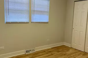 6755 S Bell Ave, Chicago, IL 60636 - Photo 7