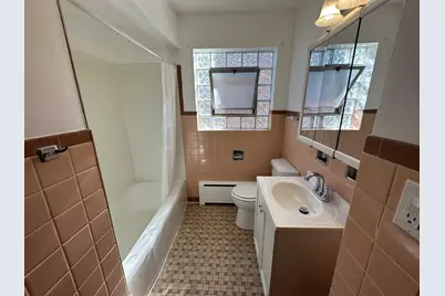 2447 N 78th Avenue #2W, Elmwood Park, IL 60707 - Photo 5