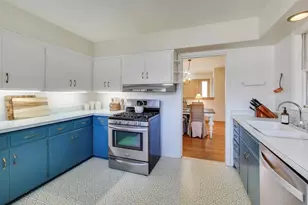 1048 E Walnut Ave, Des Plaines, IL 60016 - Photo 9