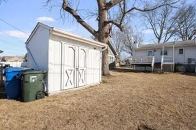 2716 Davenport Avenue, Davenport, IA 50803 - Photo 33