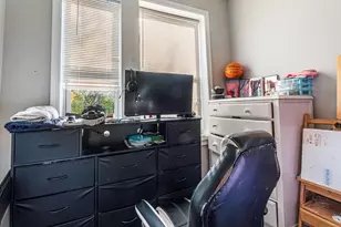 [Address not provided], Chicago, IL 60641 - Photo 9