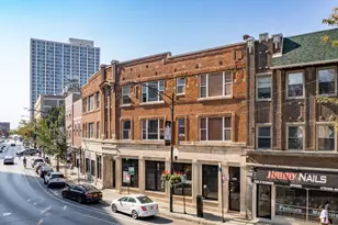 3916 N Broadway St, Chicago, IL 60613 - Photo 3