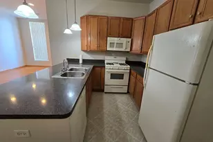 1700 W Cermak Rd, Chicago, IL 60608 - Photo 5