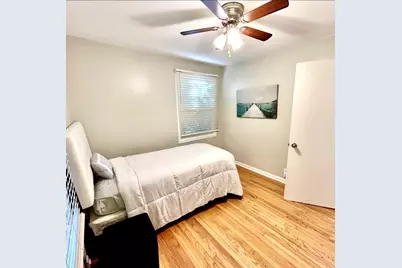 905 Rockland Road, Lake Bluff, IL 60044 - Photo 9