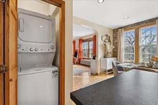 [Address not provided], Evanston, IL 60202 - Photo 15