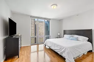 125 S Jefferson St, Chicago, IL 60661 - Photo 9