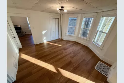 334 S Ottawa Street, Joliet, IL 60436 - Photo 7
