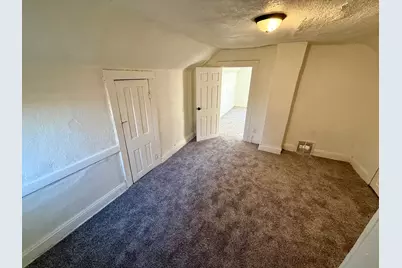 334 S Ottawa Street, Joliet, IL 60436 - Photo 23