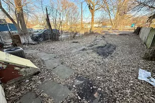 334 S Ottawa St, Joliet, IL 60436 - Photo 27