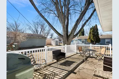 309 W School Street, Plano, IL 60545 - Photo 29