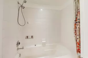 550 N Kingsbury St, Chicago, IL 60654 - Photo 13