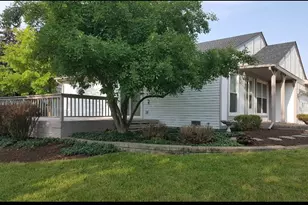 352 Danbury Dr, Naperville, IL 60565 - Photo 23