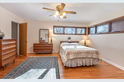 [Address not provided], Skokie, IL 60077 - Photo 13