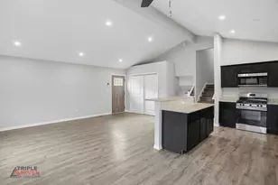 14528 Kolin Ave, Midlothian, IL 60445 - Photo 3