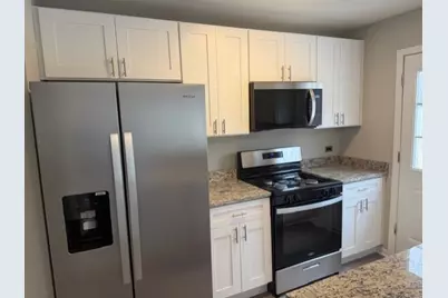 588 Nantucket Way #2, Island Lake, IL 60042 - Photo 5