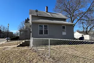 391 E Marsile St, Bourbonnais, IL 60914 - Photo 3