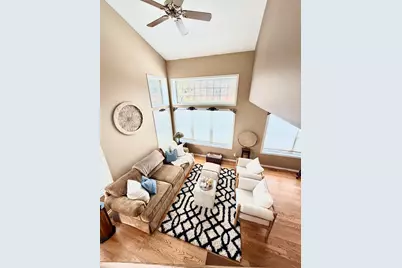 1408 Welland Court, Roselle, IL 60172 - Photo 5