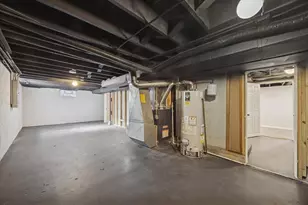 1024 W Walnut St, Kankakee, IL 60901 - Photo 27