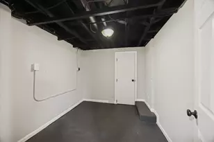 1024 W Walnut St, Kankakee, IL 60901 - Photo 25