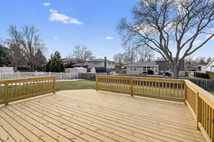 [Address not provided], Downers Grove, IL 60516 - Photo 3