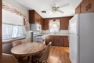 6907 W Cleveland St, Niles, IL 60714 - Photo 5