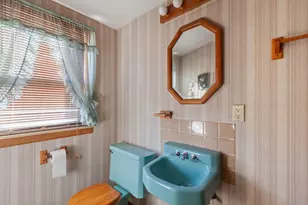 6907 W Cleveland St, Niles, IL 60714 - Photo 11