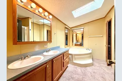 9 Swallow Lane, Beecher, IL 60401 - Photo 17