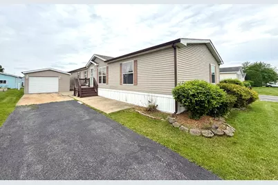9 Swallow Lane, Beecher, IL 60401 - Photo 1