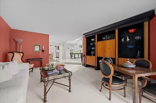 320 Buckthorn Cir, Northbrook, IL 60062 - Photo 5