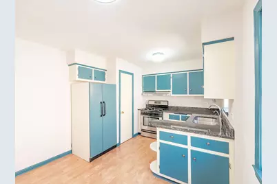 4926 Louise Street, Skokie, IL 60077 - Photo 9