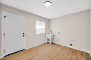 11701 S Campbell Ave, Chicago, IL 60655 - Photo 11