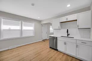 11701 S Campbell Ave, Chicago, IL 60655 - Photo 7