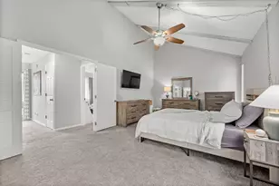 42W470 Red Bud Ct, Saint Charles, IL 60175 - Photo 19