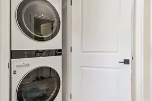 1531 W Granville Ave, Chicago, IL 60660 - Photo 23