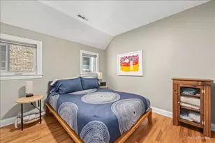 1531 W Granville Ave, Chicago, IL 60660 - Photo 19