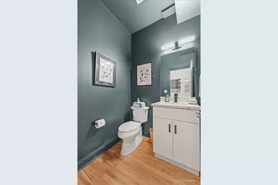 1531 W Granville Avenue, Chicago, IL 60660 - Photo 33