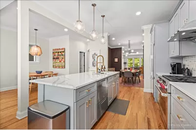 1531 W Granville Avenue, Chicago, IL 60660 - Photo 7