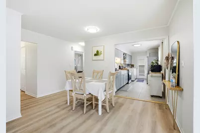 353 E Norman Lane, Wheeling, IL 60090 - Photo 7