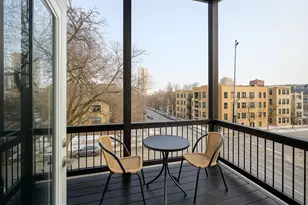 5200 N Winthrop Ave, Chicago, IL 60640 - Photo 17