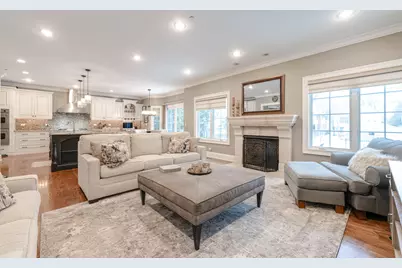 218 Coolidge Place, Libertyville, IL 60048 - Photo 13